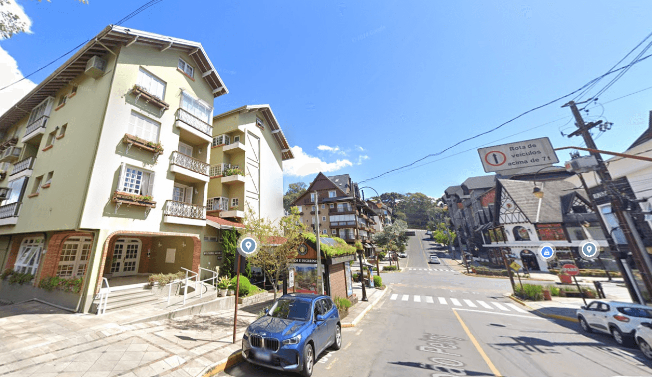 Foto 4 de 6: Apartamento em leilão em Gramado - RS — APARTAMENTO Nº 403 DO EDIFÍCIO SAINT MORITZ EM GRAMADO [CENTRO]