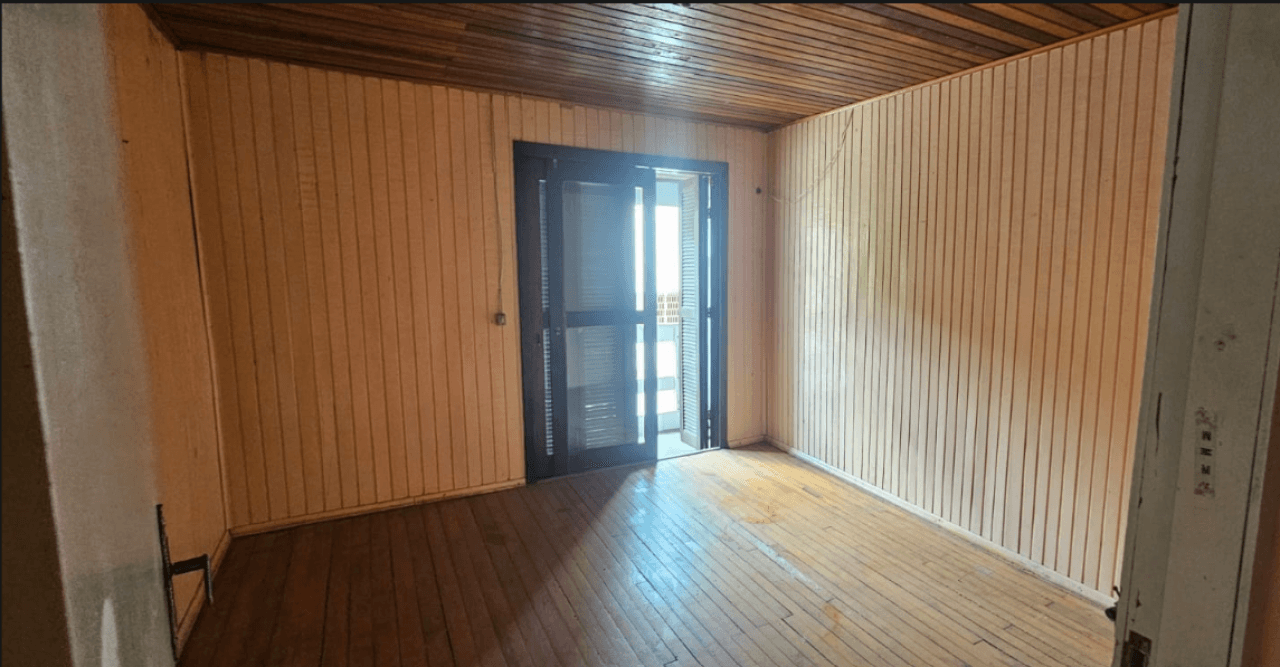 Foto 25 de 41: Casa em leilão em Caxias Do Sul - RS, bairro Esplanada — DUAS CASAS SOBRE UM TERRENO DE 300m² EM CAXIAS DO SUL/RS (DESOCUPADO)