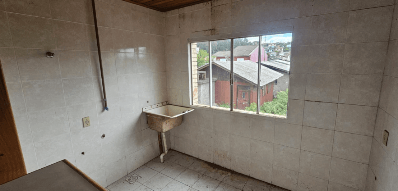 Foto 37 de 41: Casa em leilão em Caxias Do Sul - RS, bairro Esplanada — DUAS CASAS SOBRE UM TERRENO DE 300m² EM CAXIAS DO SUL/RS (DESOCUPADO)