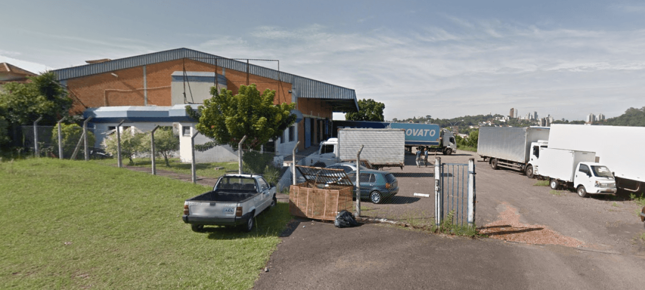 Foto 3 de 3: Terreno em leilão em Novo Hamburgo - RS — TERRENO DE 5.521m² COM PAVILHÃO DE 1.048,92m² EM NOVO HAMBURGO/RS