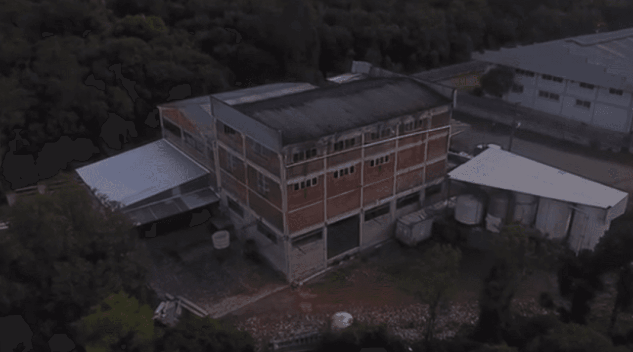 Foto 2 de 5: Comercial em leilão em Farroupilha - RS, bairro América — PAVILHÃO DE 2.800m² SOBRE UM TERRENO DE 4.740,03m² EM FARROUPILHA/RS [LOCADO]