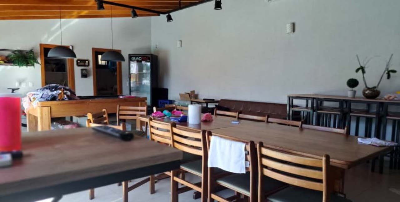 Foto 12 de 13: Casa em leilão em Campo Bom - RS — CASA COM ÁREA DE 77.52m² E TELHEIRO DE 15.75m² SOBRE TERRENO DE 427.27m² NA CIDADE DE CAMPO BOM