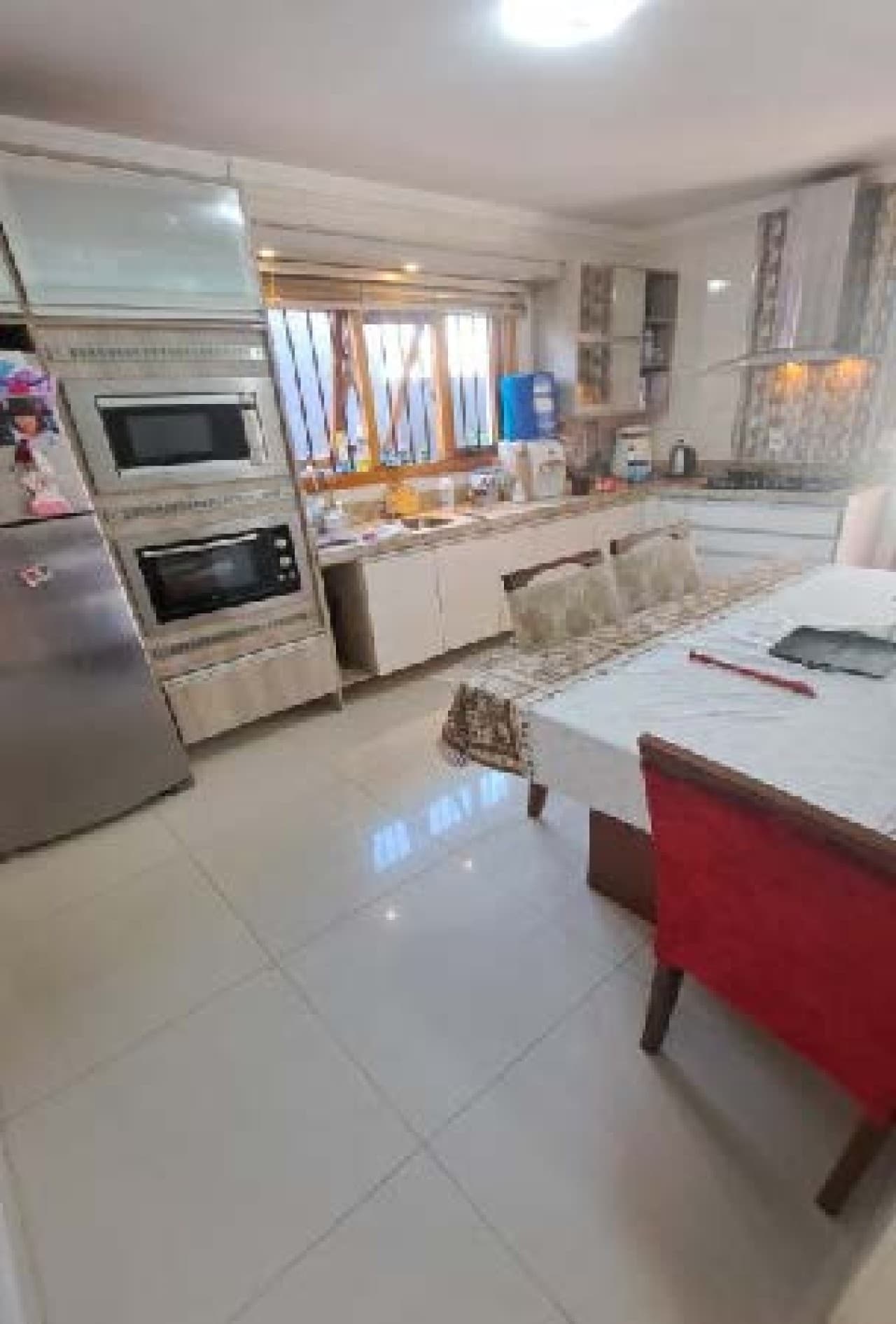Foto 7 de 13: Casa em leilão em Campo Bom - RS — CASA COM ÁREA DE 77.52m² E TELHEIRO DE 15.75m² SOBRE TERRENO DE 427.27m² NA CIDADE DE CAMPO BOM