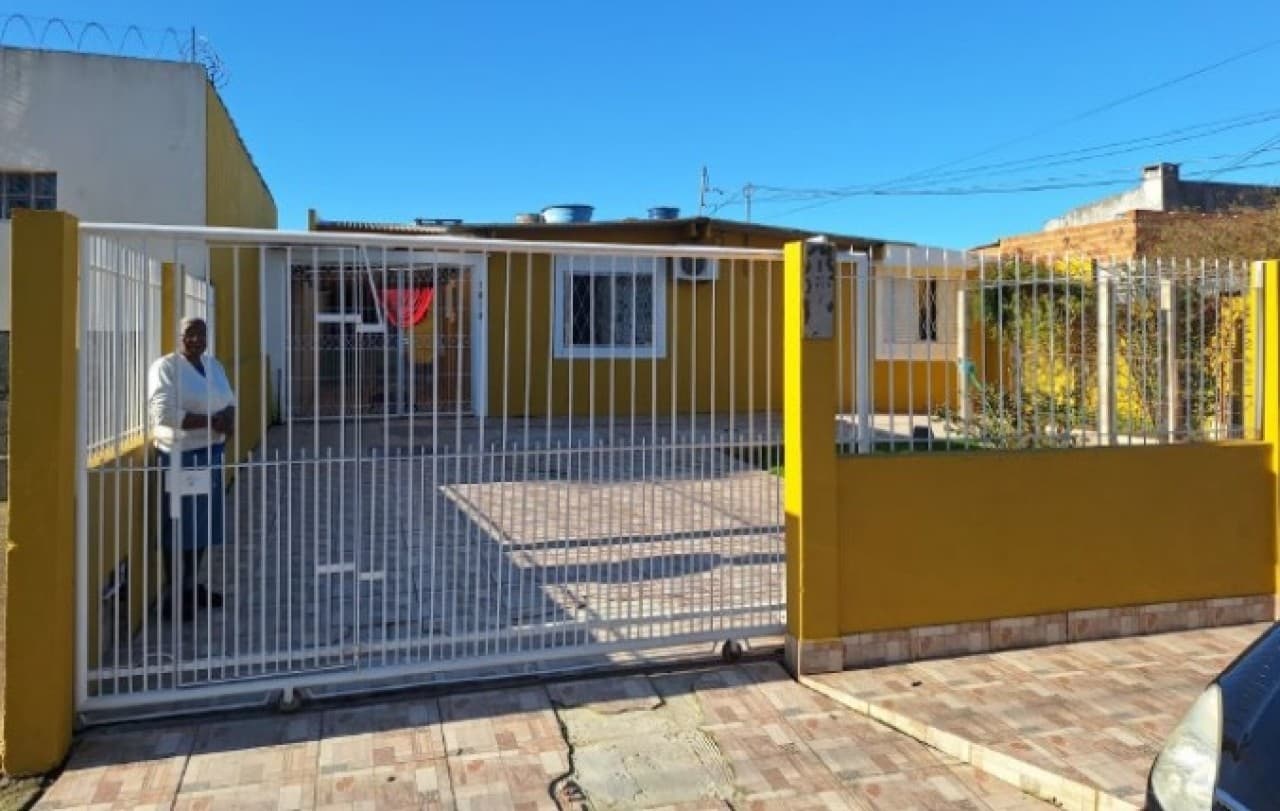 Foto 1 de 2: Casa em leilão em Pelotas - RS, bairro Corredor do Obelisco — UMA CASA COM A ÁREA DE 55,68M², INSCRITO NO CARTÓRIO DE REGISTRO DE IMÓVEIS DA 1ª ZONA DE PELOTAS SOB Nº DE MATRÍCULA 27.690