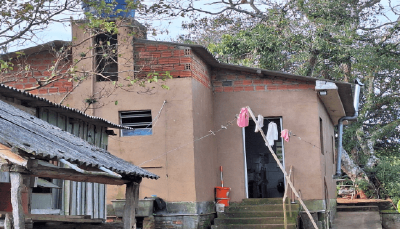 Foto 6 de 8: Casa em leilão em Pelotas - RS — 2  HECTARES DE TERRAS COM CASA EM PELOTAS/RS