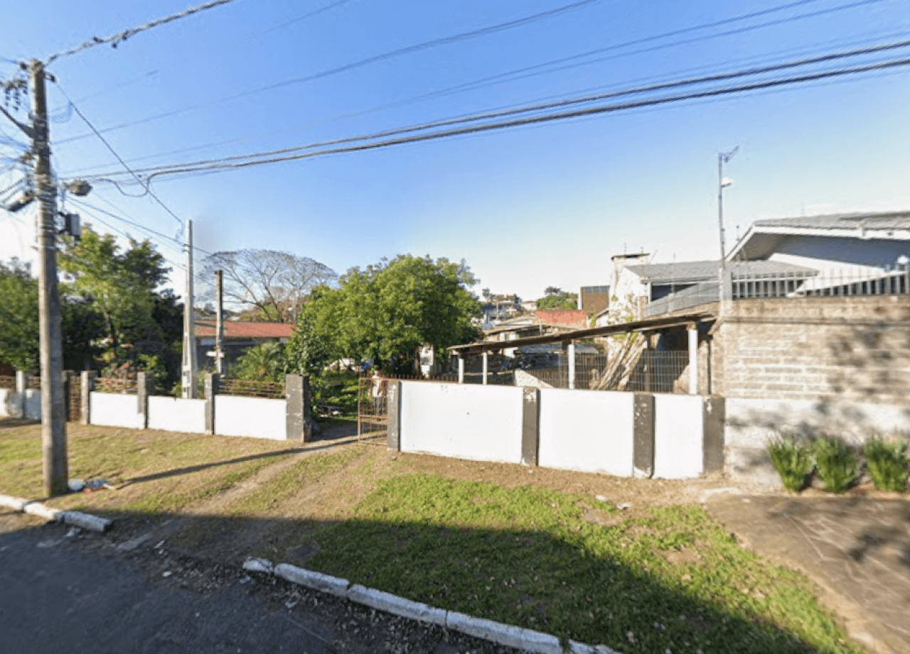 Foto 3 de 3: Terreno em leilão em Novo Hamburgo - RS, bairro Ouro Branco — TERRENO DE 792m² COM BENFEITORIAS LOCALIZADO NO LOTEAMENTO ADOLFO JAEGER EM NOVO HAMBURGO/RS