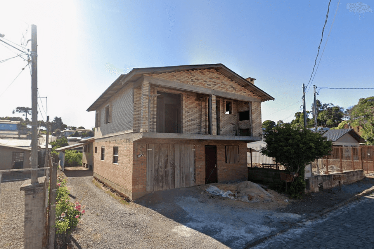Foto 1 de 5: Terreno em leilão em Caxias Do Sul - RS, bairro Serrano — TERRENO URBANO DE 360M² EM CAXIAS DO SUL/RS