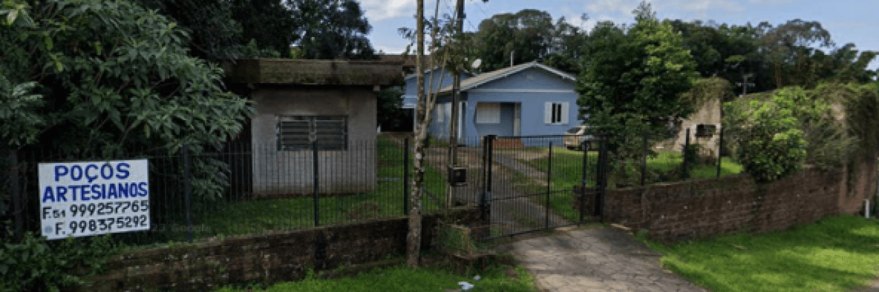 Foto 1 de 2: Casa em leilão em São Sebastião Do Caí - RS, bairro Rio Branco — DIREITOS E AÇÕES POSSESSÓRIOS SOBRE TERRENO DE 1.633,11M² COM CASA-SOBRADO DE 174,01M² EM SÃO SEBASTIÃO DO CAÍ/RS