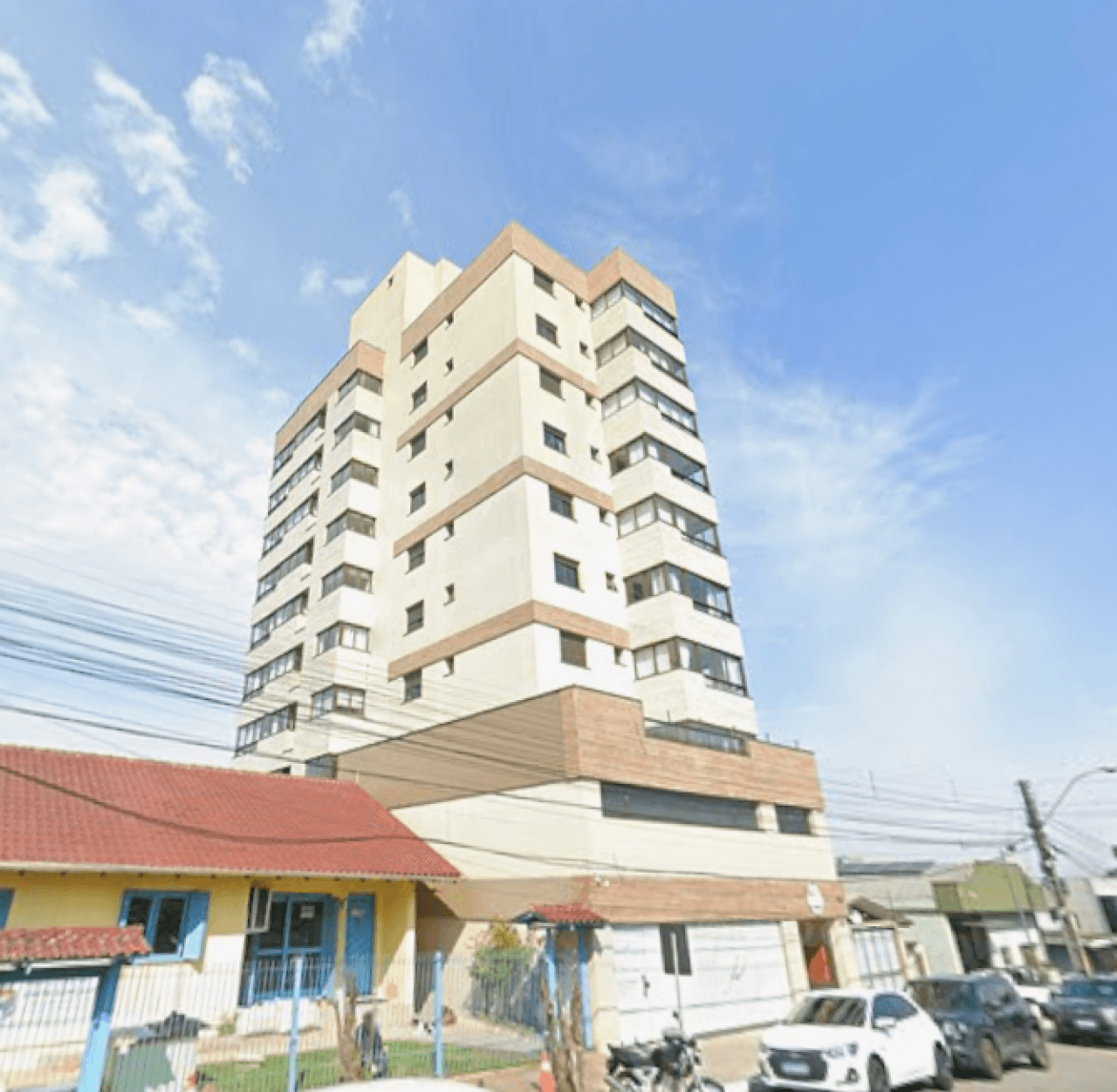 Foto 3 de 3: Apartamento em leilão em Bento Gonçalves - RS, bairro Botafogo — APARTAMENTO EM BENTO GONÇALVES/RS — EDIFÍCIO LA VISIONE