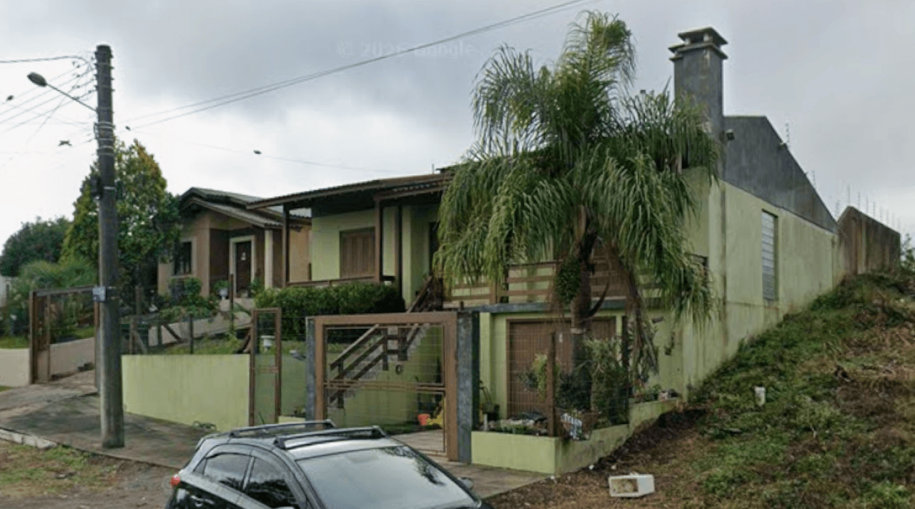 Foto 3 de 5: Casa em leilão em Farroupilha - RS, bairro Belvedere — CASA COM 133,85M² NO LOTEAMENTO RESIDENCIAL SÃO JOÃO EM FARROUPILHA/RS