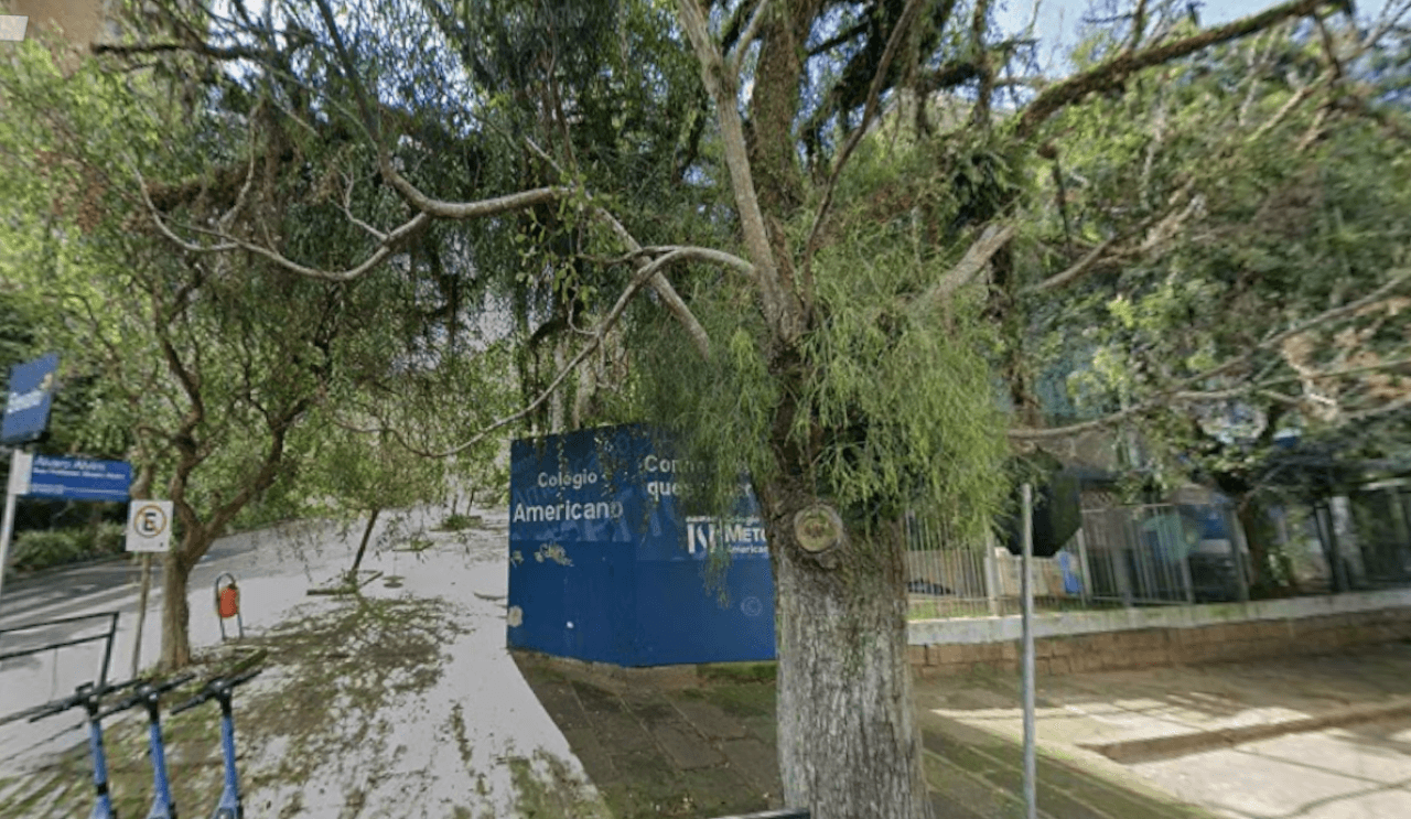 Foto 3 de 4: Comercial em leilão em Porto Alegre - RS, bairro Petrópolis — IMÓVEL COMERCIAL COM ÁREA CONSTRUÍDA DE 13.296,00M² NO BAIRRO PETRÓPOLIS EM PORTO ALEGRE/RS