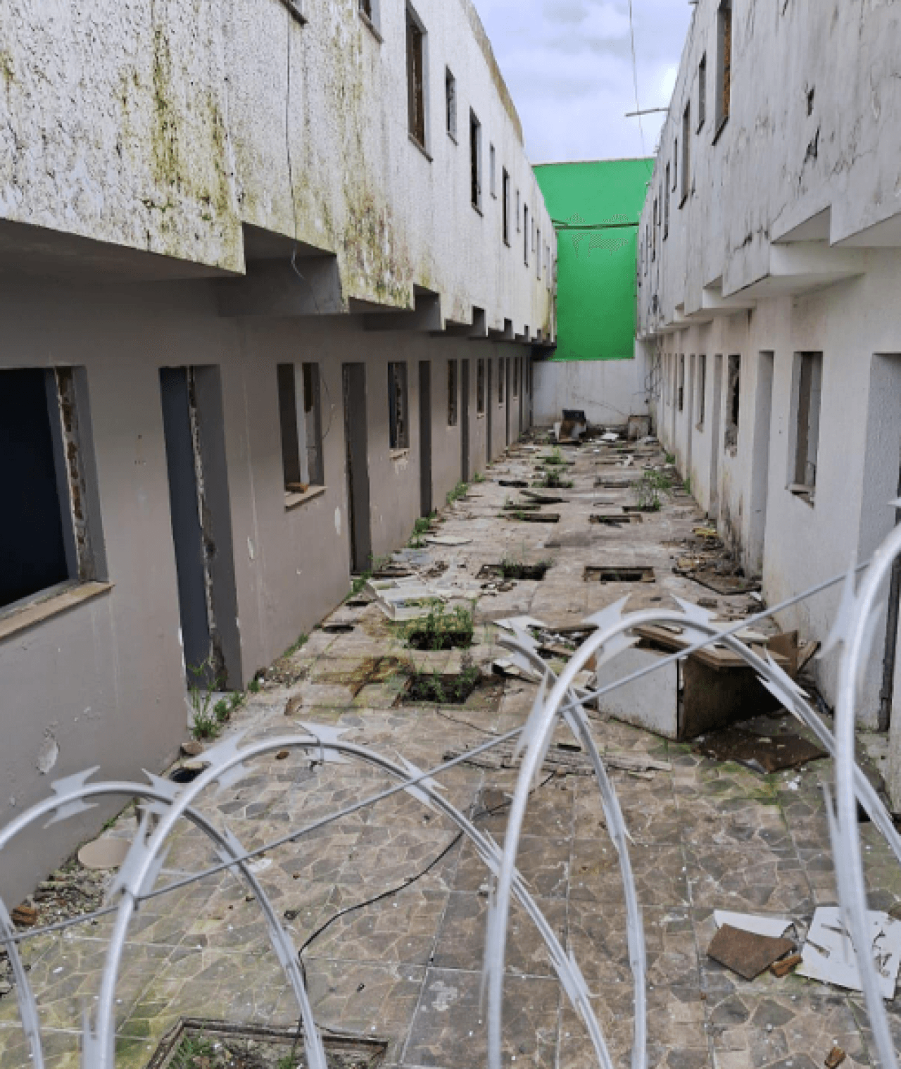 Foto 3 de 8: Comercial em leilão em Pelotas - RS — PRÉDIO COM 16 UNIDADES HABITACIONAIS EM TERRENO DE ESQUINA DE 300M² EM PELOTAS/RS