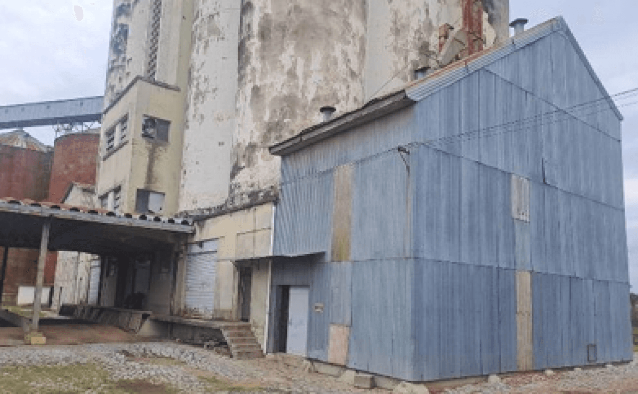 Foto 10 de 17: Comercial em leilão em São Gabriel - RS — UNIDADE ARMAZENADORA DA CESA COM SILOS E BENFEITORIAS, ÁREA DE 19.365,52M², EM SÃO GABRIEL/RS