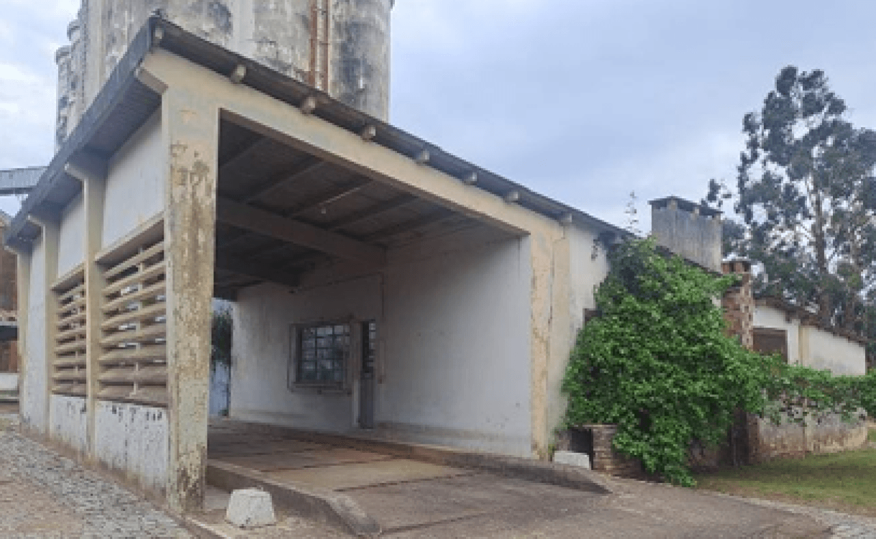 Foto 2 de 17: Comercial em leilão em São Gabriel - RS — UNIDADE ARMAZENADORA DA CESA COM SILOS E BENFEITORIAS, ÁREA DE 19.365,52M², EM SÃO GABRIEL/RS