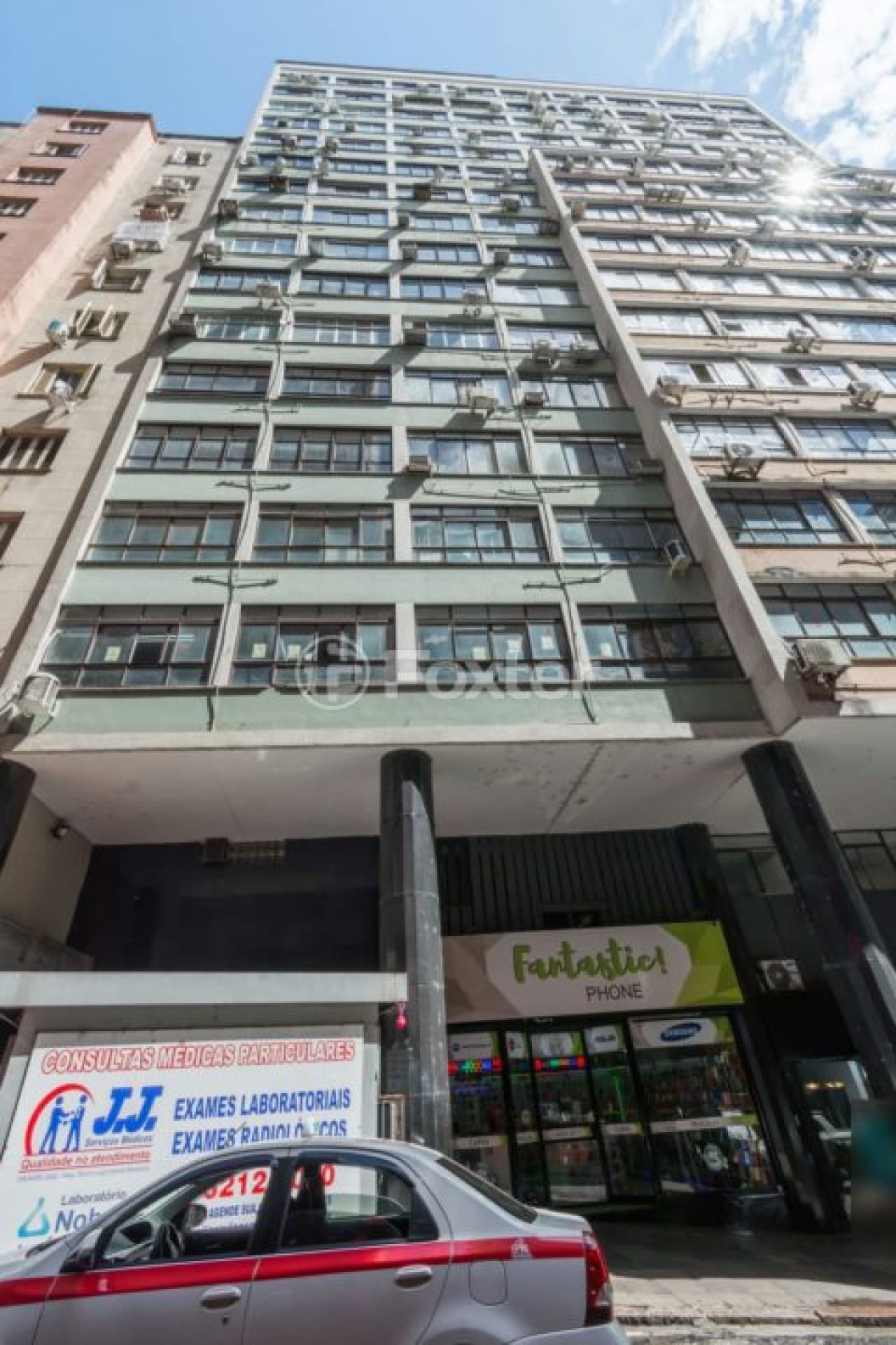 Foto 1 de 3: Comercial em leilão em Porto Alegre - RS, bairro Centro Histórico — SALA COMERCIAL Nº 809 DO EDIFÍCIO HERMON, NO CENTRO HISTÓRICO DE PORTO ALEGRE/RS