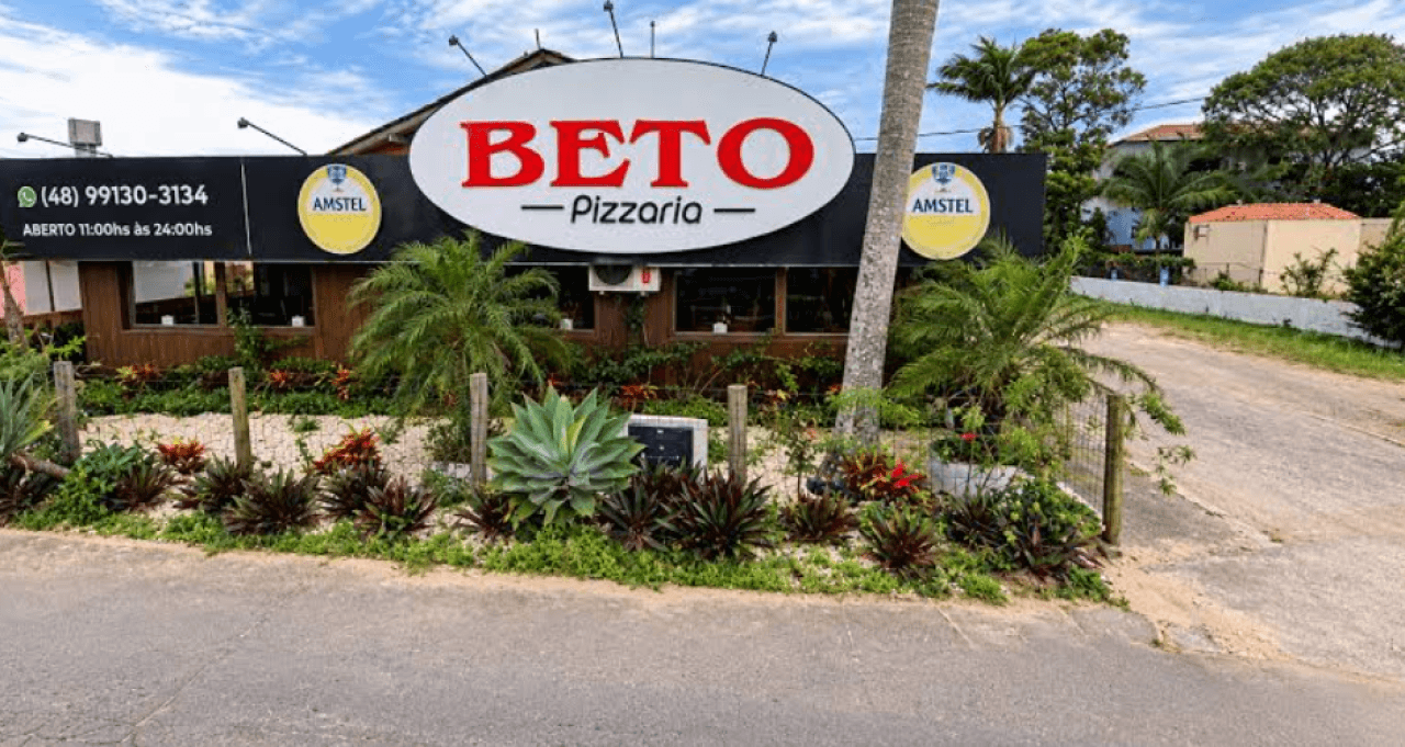 Foto 1 de 3: Comercial em leilão em Garopaba - SC, bairro Palhoinha — PRÉDIO COMERCIAL DE 409,27m² EM TERRENO DE 1.090,12m² NA SC-434 EM GAROPABA/SC