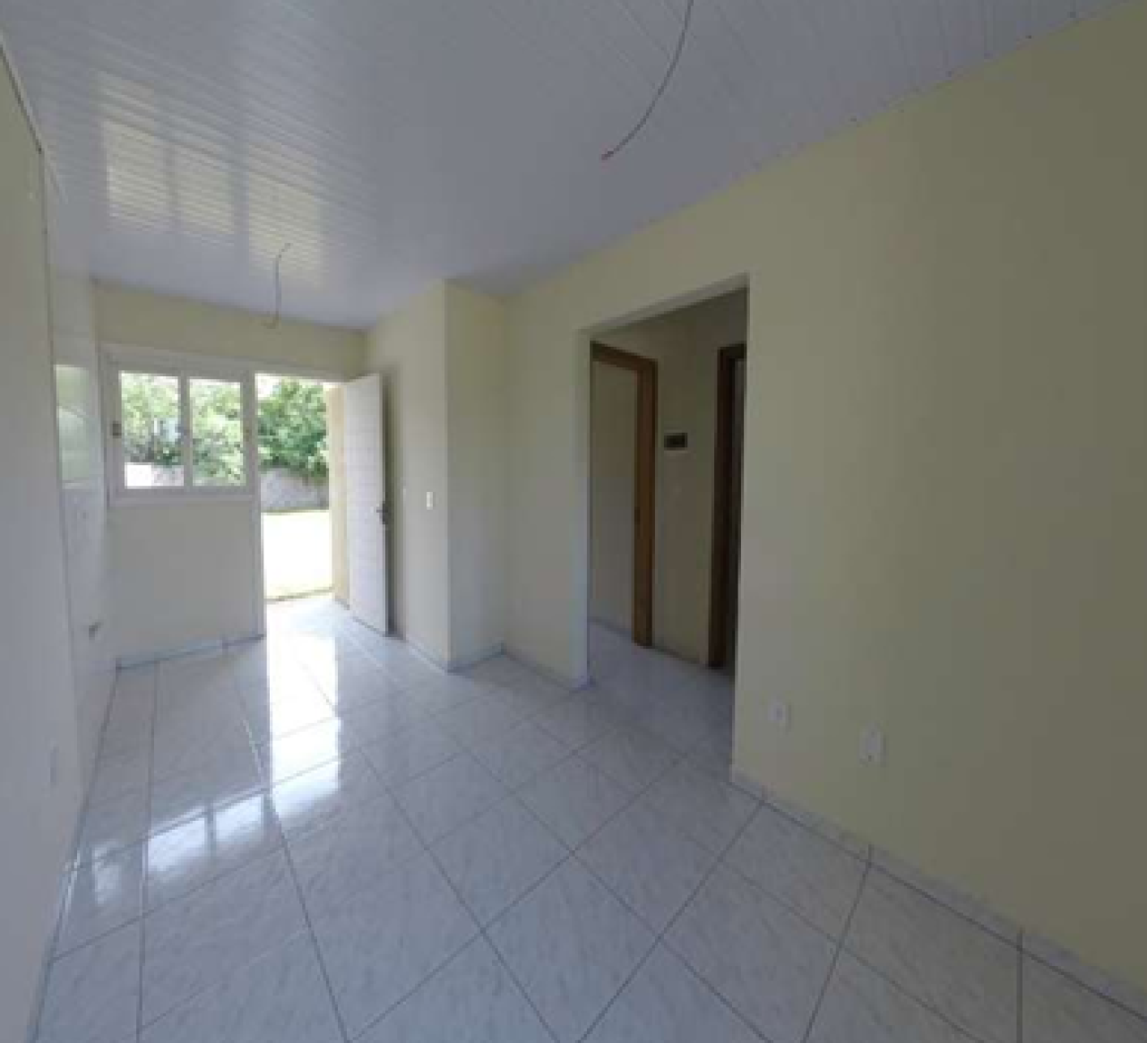 Foto 3 de 6: Casa em leilão em Esteio - RS, bairro Vila Três Marias — CASA GEMINADA Nº 401-B COM 2 DORMITÓRIOS NA VILA TRÊS MARIAS EM ESTEIO/RS