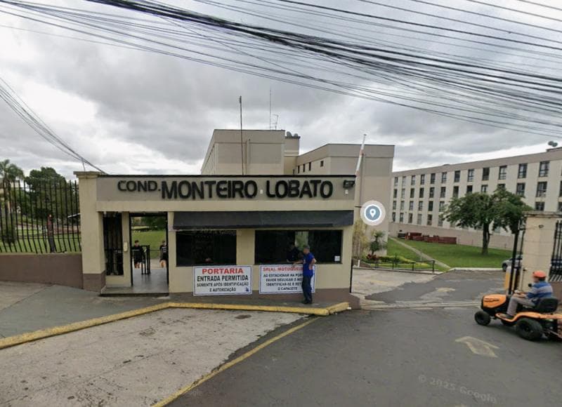 Apartamento em leilão em Ponta Grossa - PR — Apartamento Residencial Monteiro Lobato