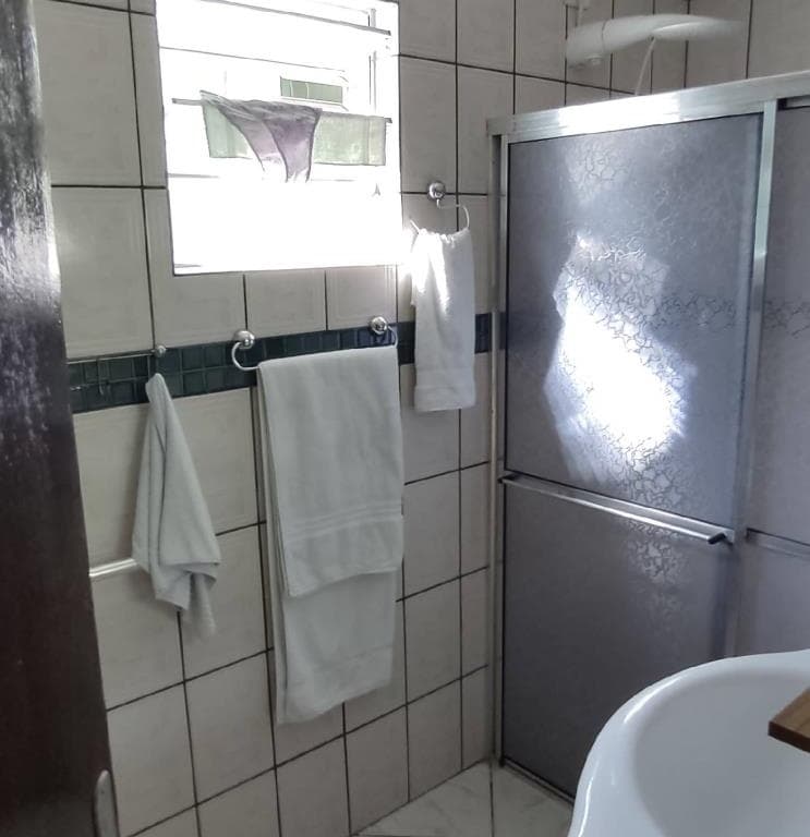 Foto 31 de 40: Casa em leilão em Embu Das Artes - SP, bairro Parque Pirajussara — Imóvel residencial, 176m², Parque Pirajussara, Embu das Artes/SP