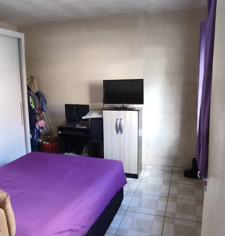 Foto 38 de 40: Casa em leilão em Embu Das Artes - SP, bairro Parque Pirajussara — Imóvel residencial, 176m², Parque Pirajussara, Embu das Artes/SP