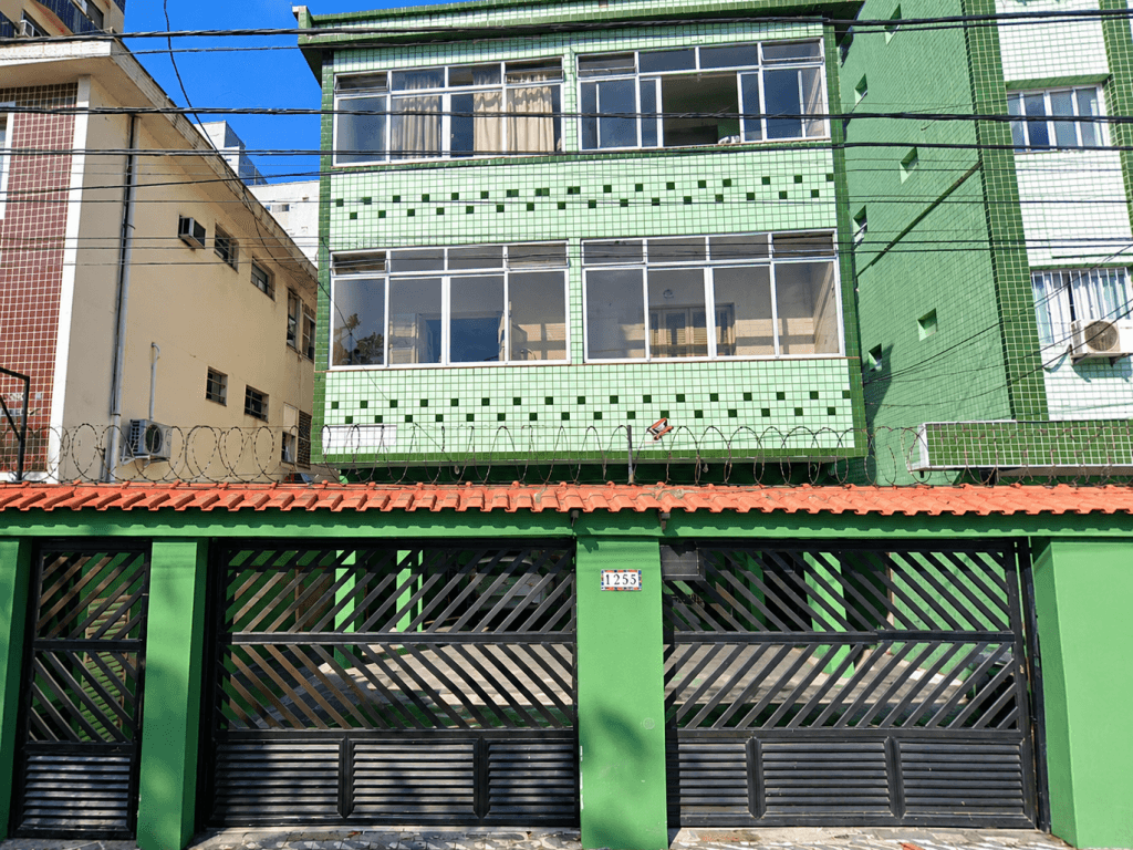 Foto 1 de 2: Apartamento em leilão em São Vicente - SP, bairro Centro — Apartamento c/ 31m², Avenida Quintino Bocaiuva, São Vicente/SP