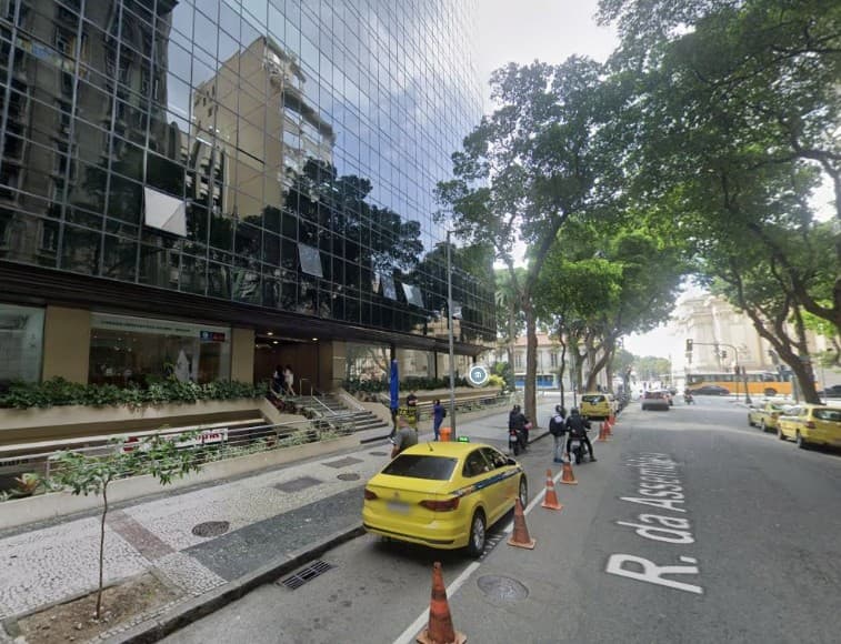 Foto 3 de 5: Comercial em leilão em Rio De Janeiro - RJ — EDIFÍCIO CENTRO CÂNDIDO MENDES - RUA DA ASSEMBLEIA Nº 10, SALA 2406, COM 42 M², CENTRO - RJ