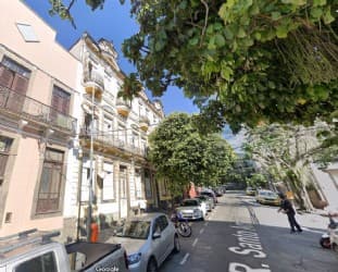 Comercial em leilão em Rio De Janeiro - RJ, bairro Gloria — Lote 2 – Prédio de N° 73, com 3 andares, na Rua Santo Amaro, Glória, Rio de Janeiro - RJ - Matrícula nº 459588 Valor de Avaliação: R$ 1.240.000,00 (um milhão, duzentos e quarenta mil reais) Valor Inic