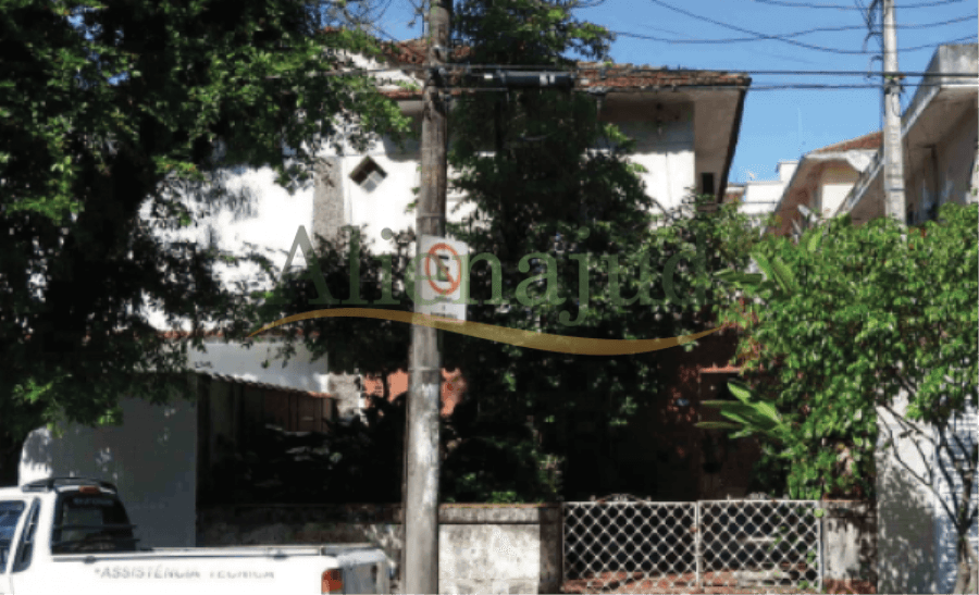 Foto 5 de 8: Casa em leilão em Santos - SP — Casa situada na Rua Nabuco de Araújo em Santos/SP Casa situada na Rua Nabuco de Araújo em Santos/SP