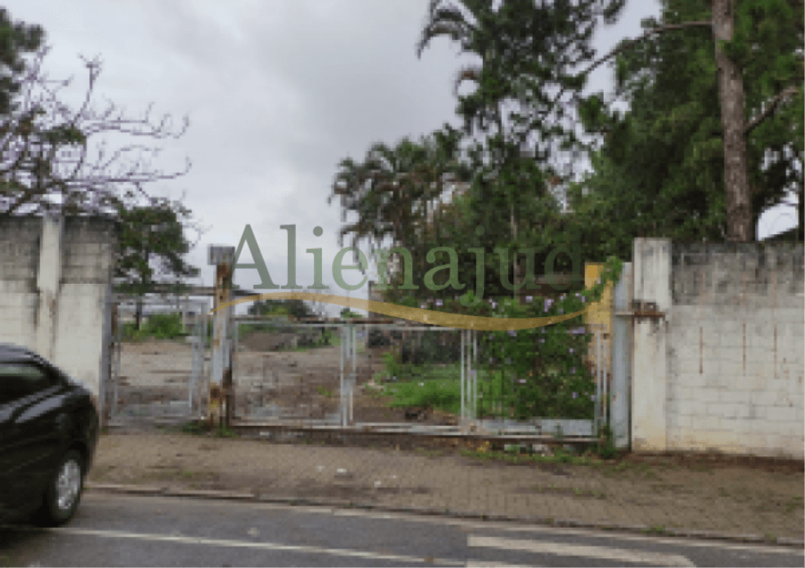 Foto 5 de 5: Terreno em leilão em Poá - SP — Terreno situado na Avenida Duque de Caxias c/ área de 10.022,28m² Terreno situado na Avenida Duque de Caxias c/ área de 10.022,28m²