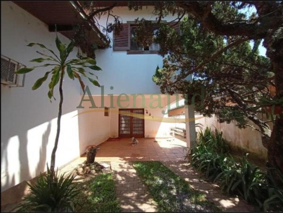 Foto 3 de 9: Terreno em leilão em São Sebastião - SP — O lote de terreno com área de 498,75m² situado no Condomínio Reserva du Moulin em São Sebastião O lote de terreno com área de 498,75m² situado no Condomínio Reserva du Moulin em São Sebastião