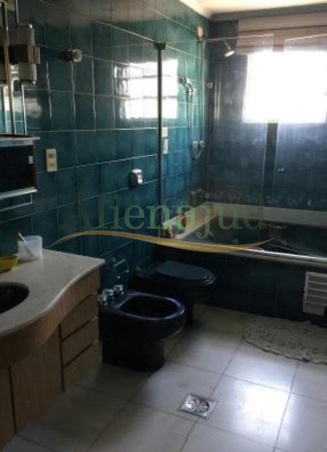Foto 8 de 19: Apartamento em leilão em Santos - SP — Apart. duplex c/ 4 dorms. e área útil de 361,72m² em Santos/SP Apart. duplex c/ 4 dorms. e área útil de 361,72m² - Santos/SP