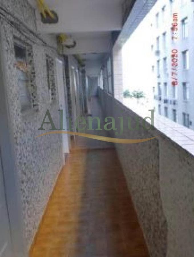 Foto 8 de 9: Apartamento em leilão em Santos - SP — DIREITOS - Apart. 1 dorm. c/ 28,50 m² de área construída DIREITOS - Apart. 1 dorm. e área construída de 28,50 m²