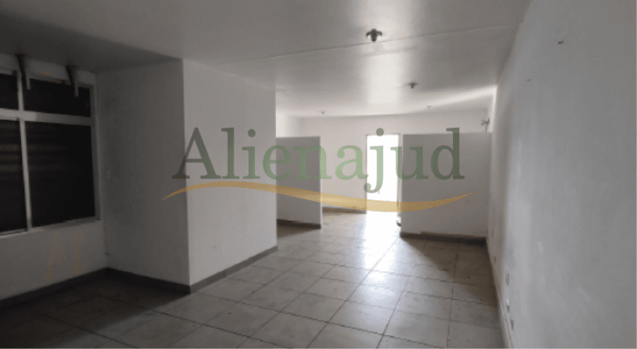 Foto 9 de 9: Comercial em leilão em Santos - SP — Sala comercial c/ 66,00m² de área útil situada na Praça Barão do Rio Branco Salas comerciais situadas na Praça Barão do Rio Branco