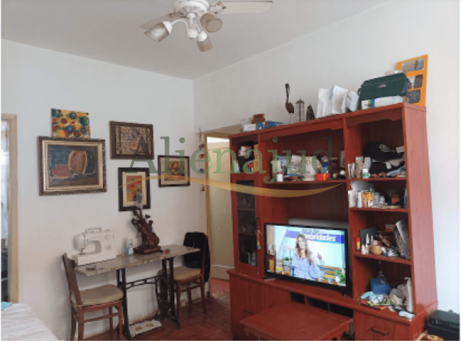 Foto 13 de 17: Apartamento em leilão em Santos - SP — Apto. c/ 2 dorms. e área construída de 55,85m² situada à Rua Ministro Xavier de Toledo Apto. c/ 2 dorms. e área construída de 55,85m² situada à Rua Ministro Xavier de Toledo