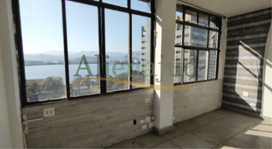 Foto 3 de 9: Comercial em leilão em Santos - SP — Sala comercial c/ 66,00m² de área útil situada na Praça Barão do Rio Branco Salas comerciais situadas na Praça Barão do Rio Branco