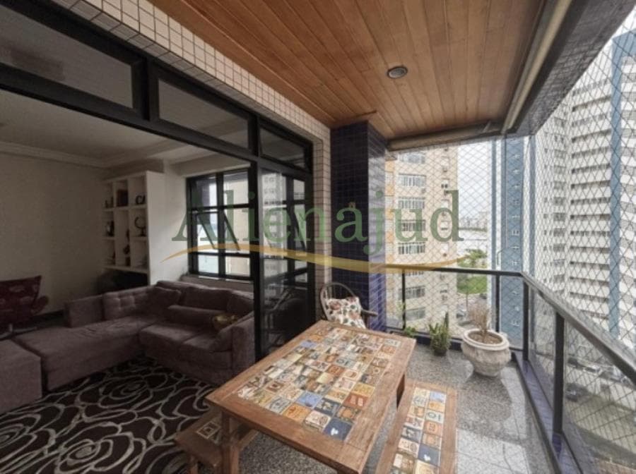 Foto 4 de 22: Apartamento em leilão em Santos - SP, bairro Ponta da Praia — Apto. c/ 164m² e 3 suítes na Ponta da Praia em Santos/SP Apto. c/ 164m² e 3 suítes na Ponta da Praia em Santos/SP