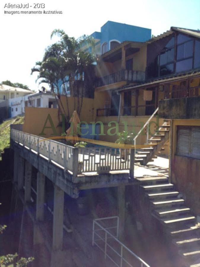 Foto 4 de 6: Casa em leilão em Guarujá - SP — CASA  EM GUARUJÁ JARDIM TRÊS MARIAS CASA EM GUARUJÁ- MIRANTE DA ENSEADA