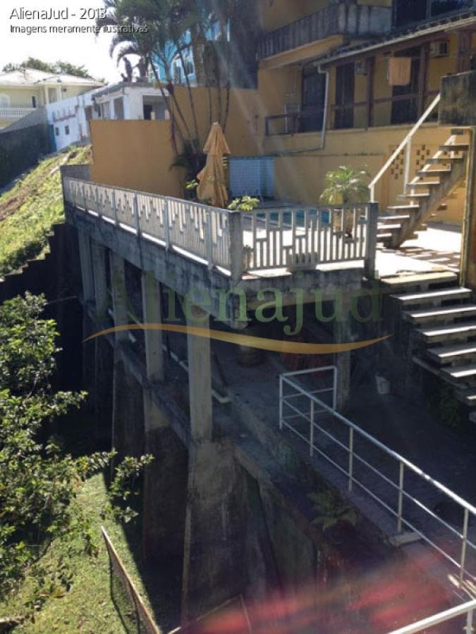Foto 3 de 6: Casa em leilão em Guarujá - SP — CASA  EM GUARUJÁ JARDIM TRÊS MARIAS CASA EM GUARUJÁ- MIRANTE DA ENSEADA