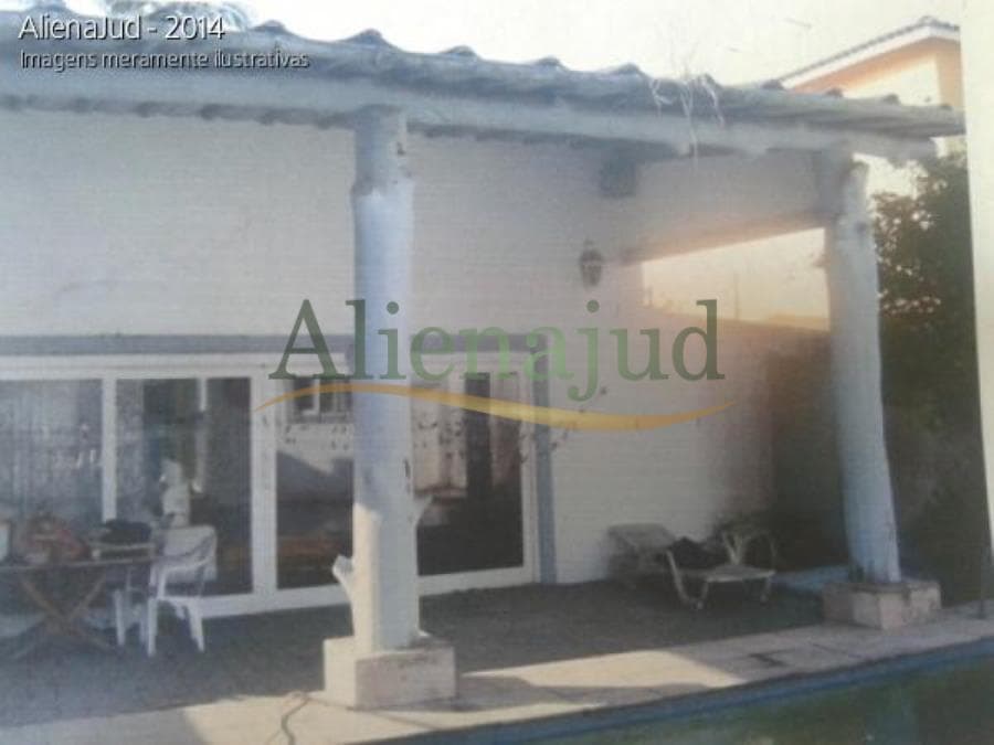 Foto 4 de 6: Casa em leilão em Guarujá - SP — 1ª VC Guarujá - 25% Casa 25% Casa na Enseada Guarujá