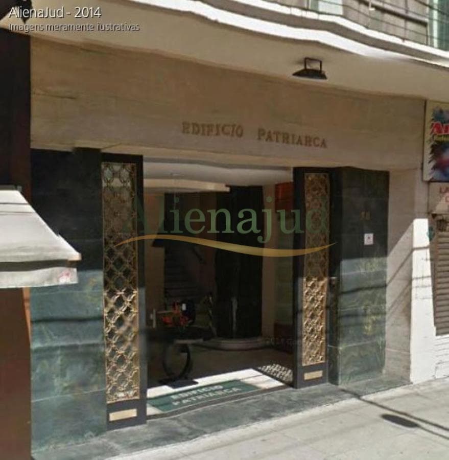 Foto 2 de 3: Comercial em leilão em Santos - SP — 4ª Vara Santos - Conj. Comercial CONJ. COMERCIAL EM SANTOS- CENTRO