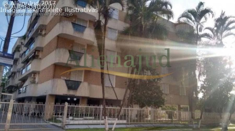 Foto 2 de 4: Apartamento em leilão em Guarujá - SP — Apartamento no Guarujá - Cond. Edif. Sabrina e Karine Apart - Guarujá - 93,99 m² a.u.