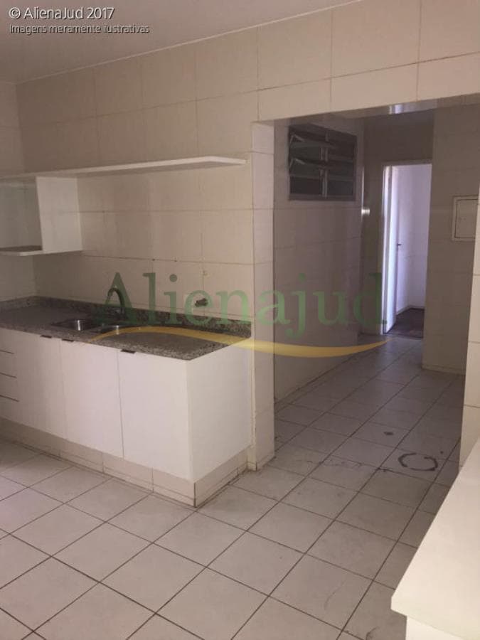Foto 4 de 14: Apartamento em leilão em São Paulo - SP — Apartamento Edifício São Clemente Apart. em SP nos Jardins - Al. Tiete c/ 115 mts2 a.u