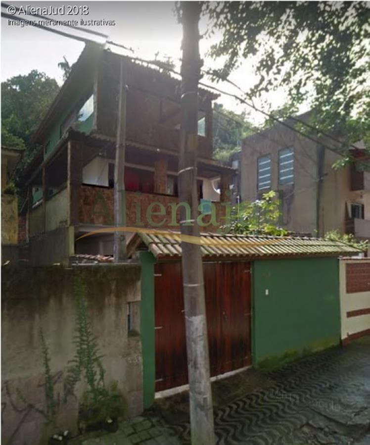 Foto 3 de 3: Casa em leilão em Santos - SP — Casa Triplex c/ área média de 230m²- José Menino - Santos/SP Casa Triplex c/ área média de 230m²- José Menino - Santos/SP