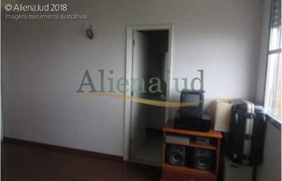 Foto 2 de 20: Apartamento em leilão em Santos - SP — Apart. 2 dorms e 2 suítes em frente a praia - área útil de 200m² - José Menino - Santos/SP Apart. 2 dorms e 2 Suítes em frente a praia - área útil de 200m² - José Menino - Santos/SP