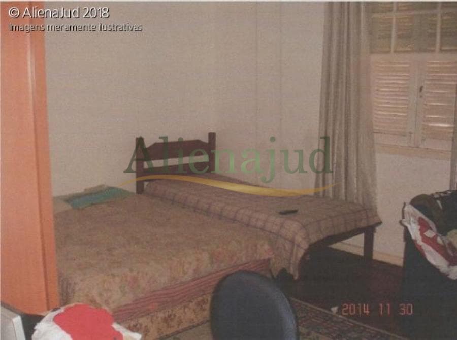 Foto 6 de 8: Apartamento em leilão em Santos - SP — Apart. Duplex 2 dorms. situado a Rua Pará c/ 72m² - Campo Grande - Santos/SP Apart. Duplex 2 dorms. situado a Rua Pará c/ 72m² - Campo Grande - Santos/SP