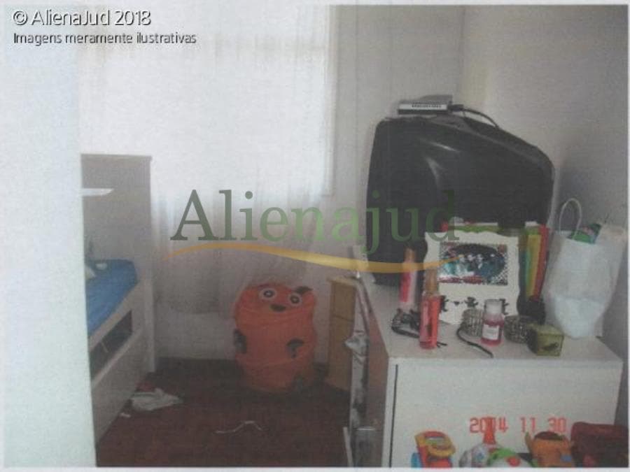 Foto 4 de 8: Apartamento em leilão em Santos - SP — Apart. Duplex 2 dorms. situado a Rua Pará c/ 72m² - Campo Grande - Santos/SP Apart. Duplex 2 dorms. situado a Rua Pará c/ 72m² - Campo Grande - Santos/SP