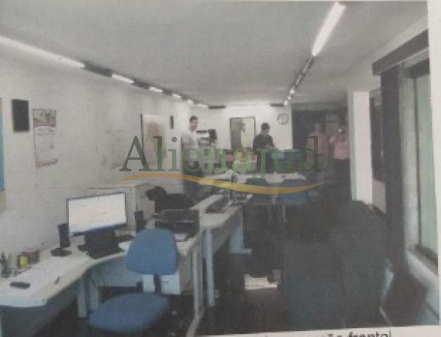 Foto 2 de 6: Terreno em leilão em Santos - SP — Armazém c/ 360m² situado a Rua Santos Dumont - Macuco Armazém c/ 360m² situado a Rua Santos Dumont - Macuco