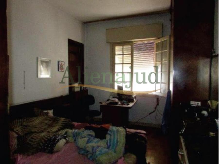 Foto 9 de 12: Apartamento em leilão em Santos - SP — Apart. 3 dorms c/ área total de 120m² situado a Av. Bartolomeu de Gusmão - Embaré - Santos/SP Apart. 3 dorms c/ área total de 120m² situado a Av. Bartolomeu de Gusmão - Embaré - Santos/SP