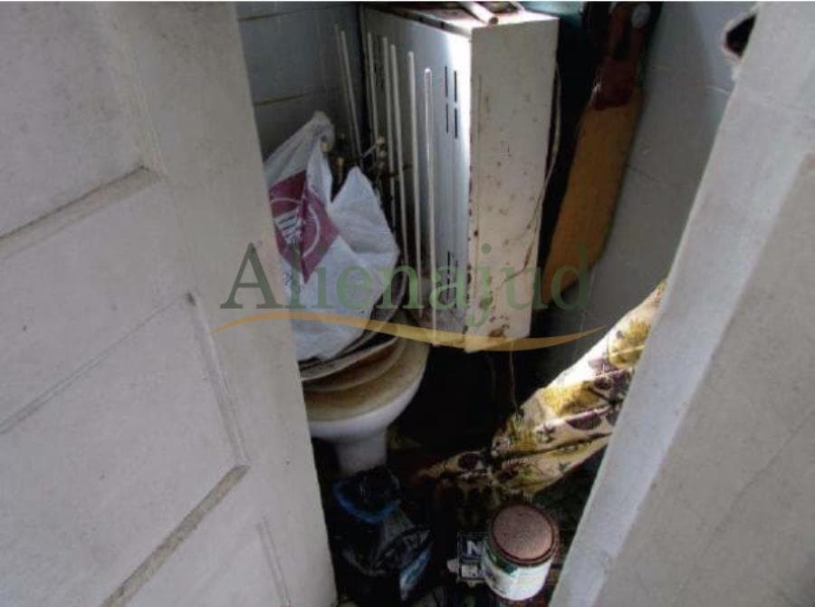 Foto 3 de 12: Apartamento em leilão em Santos - SP — Apart. 3 dorms c/ área total de 120m² situado a Av. Bartolomeu de Gusmão - Embaré - Santos/SP Apart. 3 dorms c/ área total de 120m² situado a Av. Bartolomeu de Gusmão - Embaré - Santos/SP