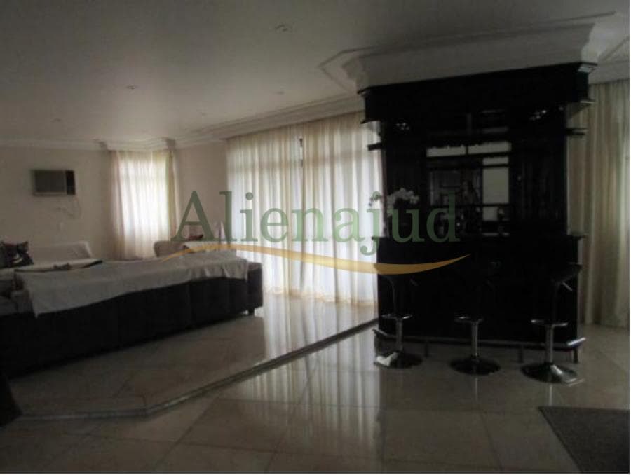 Foto 7 de 19: Apartamento em leilão em Santos - SP — Apart. 4 suítes c/ área útil de 397m² situado a Rua Castro Alves - Embaré - Santos/SP Apart. 4 suítes c/ área útil de 397m² situado a Rua Castro Alves - Embaré - Santos/SP